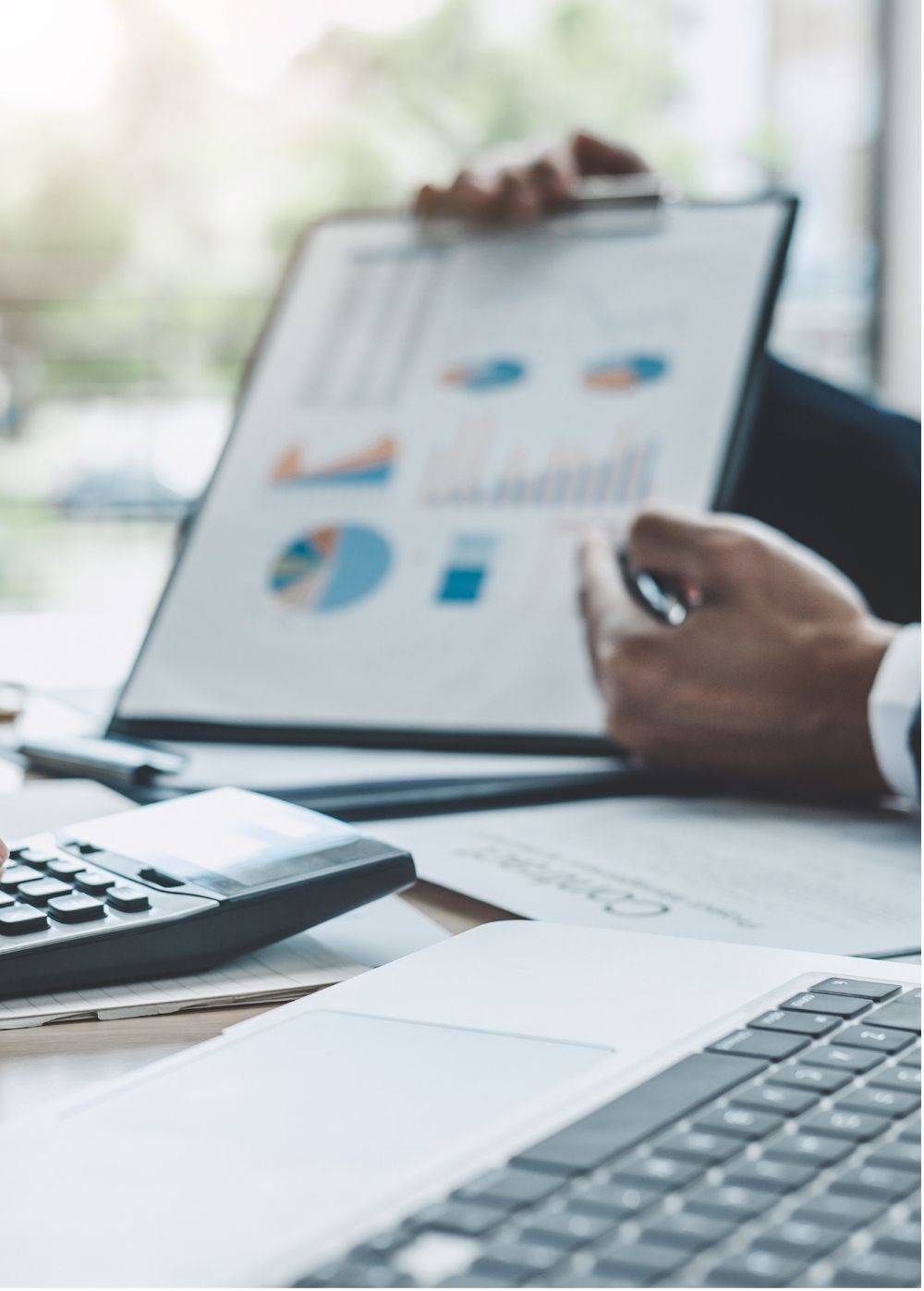 Imposto Seletivo: Incerteza no cronograma e a proposta de teto de 5% no Legislativo.